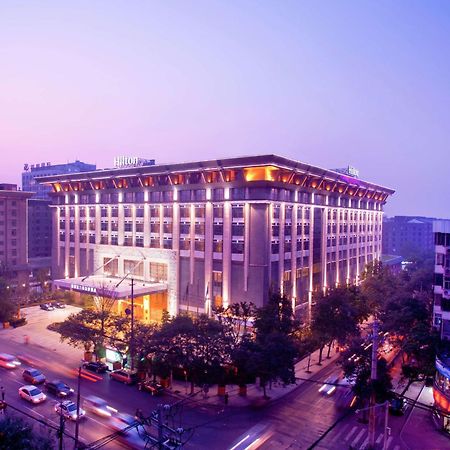Hotel Hilton Xi'An Xi'an  Exterior foto