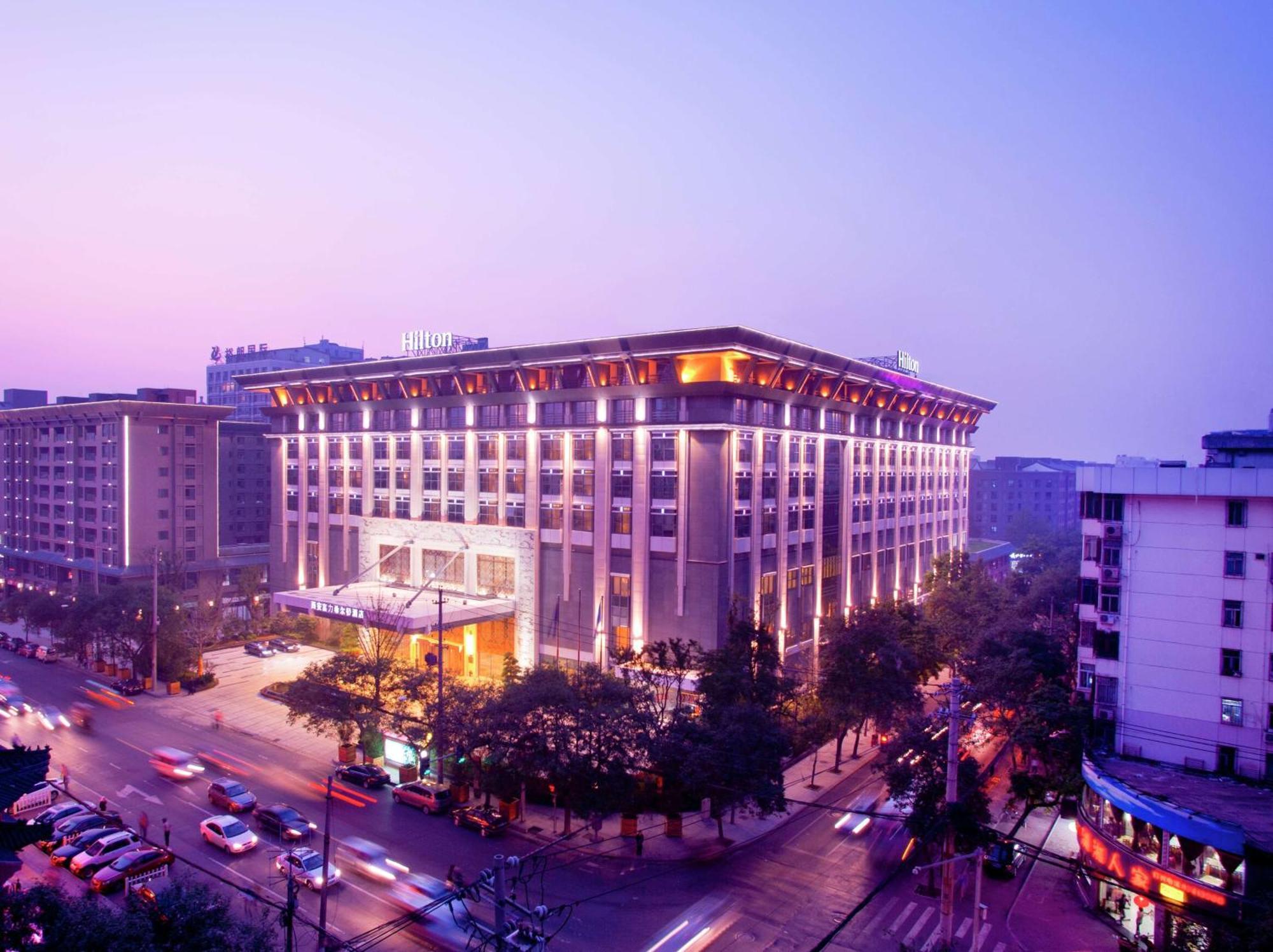Hotel Hilton Xi'An Xi'an  Exterior foto